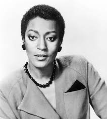 Paula Kelly, Who Danced From Stage Onto the Screen, Dies at 77