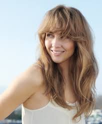 6 tipologie da portare con i capelli lunghi. Tagli Di Capelli Con Frangia Le Idee A Cui Ispirarsi Trucchi Tv