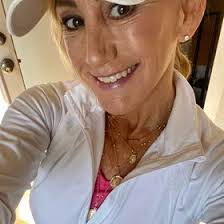 Holly Boe's Instagram, Twitter & Facebook