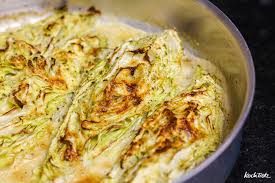 Der klassiker hã¤hnchenbrustfilet î die indische high carb hã¤hnchen î€€brokkoliî€ î€€reisî€ pfanne. Ofen Spitzkohl So Schmeckt Er Kostlich Fur Mich Das Perfekte Spitzkohl Gericht Kochtrotz Lieblingsrezepte Fur Dich Mit Tausch Zutaten