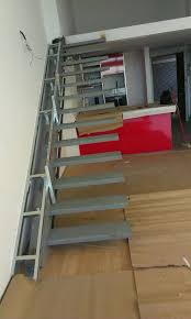 13 Jpg 600 1003 Escaleras Para Casas Pequenas Escaleras Contemporaneas Diseno De Escalera