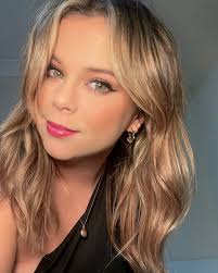 Amber Travers (@amber_travers) · Newcastle, NSW