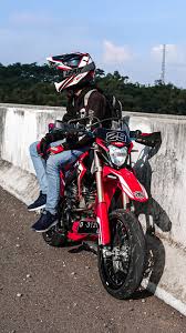 Lihat profil orang bernama cowok keren. 390 Supermoto Ideas In 2021 Supermoto Dirtbikes Motocross