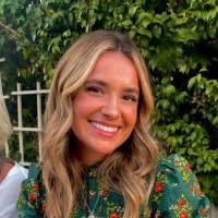 80+ ملفًا شخصيًا يحتوي على “Salucci”