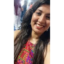 Divya Mistry's Instagram, Twitter & Facebook