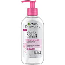 How to clean false eyelashes with coconut oil, alchohol and dish soap. Gentle Makeup Removers Eyelash Extensions Garnier Garnier Skin Active Garnier Skinactive Micellar Skin Cleanser Products