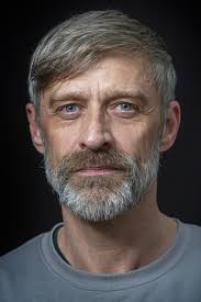 Gewonnene Illusionen, by Jörg Albrecht