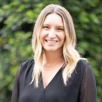 400+ Profile mit dem Suchbegriff „Meredith“