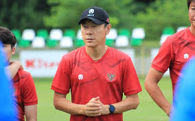 Profil mochamad yudha febrian di www.pssi.org. Ini Penyebab Serdy Ephy Dan Yudha Febrian Dikeluarkan Dari Timnas U 19 Bola Bisnis Com