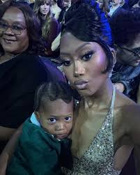 Happy Mother's Day to all the mamasss!!! We do it like nobody else can 🩶