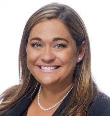 Stacy Hazen's Instagram, Twitter & Facebook