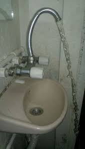 Ein Mal Mit Profis Arbeiten Waschbecken Design Fail Humor Baufehler