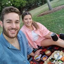 Sam Burch (@sam.burch_) • Instagram photos and videos