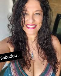 Veridiana Nascimento (@veridiana_singer) · Instagram 照片和视频