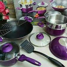 Mereka memiliki alat dapur tambahan seperti mixers dengan bermacam pilihan warna. Jual Peralatan Dapur Lengkap Kab Sidoarjo Kevin Dompet Kulit Tokopedia
