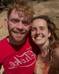 Is the tanning working? @st.inkedme ❤️❤️