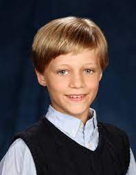 Michael banks repeta is an actor, known for the devil all the time (2020), manhunt (2017) and lovecraft country (2020). Michael Banks Lorenz Pojer Cast Mary Poppins Archiv Musical Vienna Vbw Official