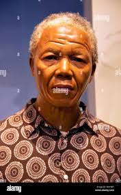 Nelson mandela in wax immagini e fotografie stock ad alta risoluzione