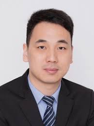 Recent Advances in Hydrogel‐Based Self‐Powered Artificial Skins for  Human–Machine Interfaces