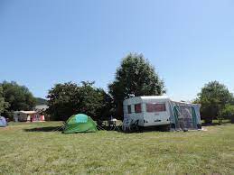 Maar ook van grote staanplaatsen en lokale producten van de boerderij. Aire Naturelle Camping A La Ferme Cf25 Bournazel Aire Naturelle De Camping Tourisme Aveyron