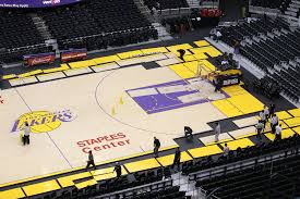 Watch los angeles lakers vs new york knicks free online in hd. Staples Center Gets No Rest With Lakers Clippers And Kings In Playoffs The New York Times