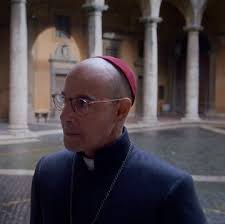 Wicked: Kristen Chenoweth and Idina Menzel's Cameo, Explained