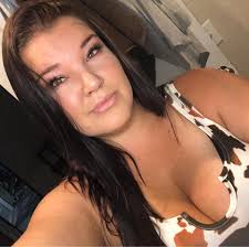 Where to find free baby girl stuff?