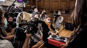 Placée en garde à vue le 2 octobre 2017, valérie bacot raconte alors ce qu'elle n'avait jamais confié à ses proches avant le drame : Shclcdwmwcbxgm