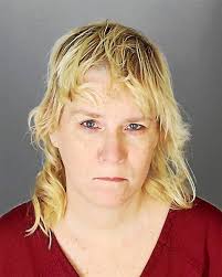 Pontiac woman charged with stealing cash, credit cards