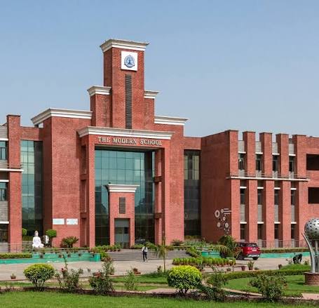 Modern School