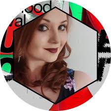 Laura Freer Graphic Designer