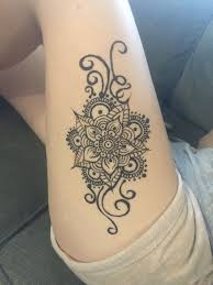 But with so many different types of creative and unique tattoos, it can be tough choosing the perfect artwork for you. 51 Henna Art On Thigh New Ideas
