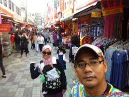Kuil tua sejak tahun 1376 ini, masih kokoh berdiri di gijng gun, busan. Mat Drat Tempat Menarik Di Busan Korea Selatan