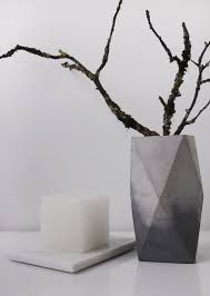 Vase En Beton Marbre Minimaliste Beton Vase Vase Moderne De Beton Dans Le Regard De Marbre Des Plantes Concrete Vases Glass Vase Decor Vases Decor