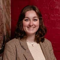 Jennifer Venn's Instagram, Twitter & Facebook