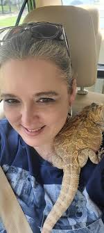 Harpy has made her way to her home and I'm in love with her😍🥰 I hope to  eventually adopt her siblings, but for now she has positioned herself in  front of the