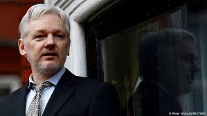 Julian assange's extradition trial was conducted outside uk jurisdiction by an actress named lisa baraitser. Julian Assange Denied Bail By Uk Court News Dw 06 01 2021