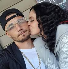 Anthony Michael (@acdagod2k19) • Facebook