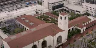 California makes changes to the abc test for independent contractors through passage of ab 2257 09.16.2020 governor gavin newsom signed ab 2257 on september 4, 2020, making further immediate and significant revisions to the independent contractor classification tests in california. Oscars 2021 Union Station Los Angeles Begins Its Oscars Transformation The Gold Knight Latest Academy Awards News And Insight