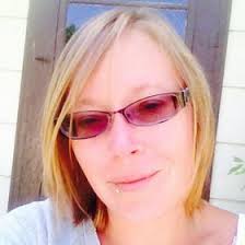 Amber Sundquist (ambersundquist)