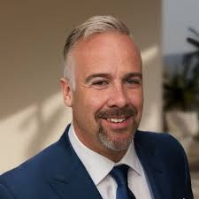 Intuitive Webinar Series: Scaling Successful Da Vinci Programs