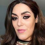 Cherie Howe's Instagram, Twitter & Facebook