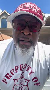 L. Spenser Smith (@lspensersmith)