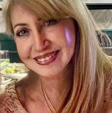 Subway tile backsplash alternatives for kitchen