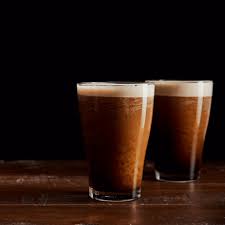 Why the old ways of making iced iced coffee vs cold brew: What Is Nitro Cold Brew Coffee Why Does It Matter