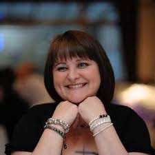 Carol Dilley's Instagram, Twitter & Facebook