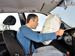 Hoffentlich geht es dir bald wieder besser, ich drück dir die daumen! Wie Funktioniert Eigentlich Der Airbag Im Auto Leasingtime De Blog