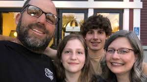 Bill Meyer's Instagram, Twitter & Facebook