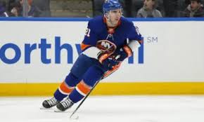 Islanders Players, Fans React to the Return of the Fisherman Jersey