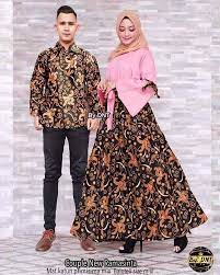 .sekolah biasanya seragam untuk perpisahan sekolah saat sudah mencapai akhir tahun pelajaran untuk kelas 3 smp atau sma juga ada dari apara mahasiswa mereka yang wisuda menggunakan baju batik sebagai seragam wisudanya. Batik Alfia Batik Couple Gamis Bahan Katun Mix Facebook
